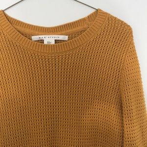 Women’s Size Small Mustard Yellow Sweater